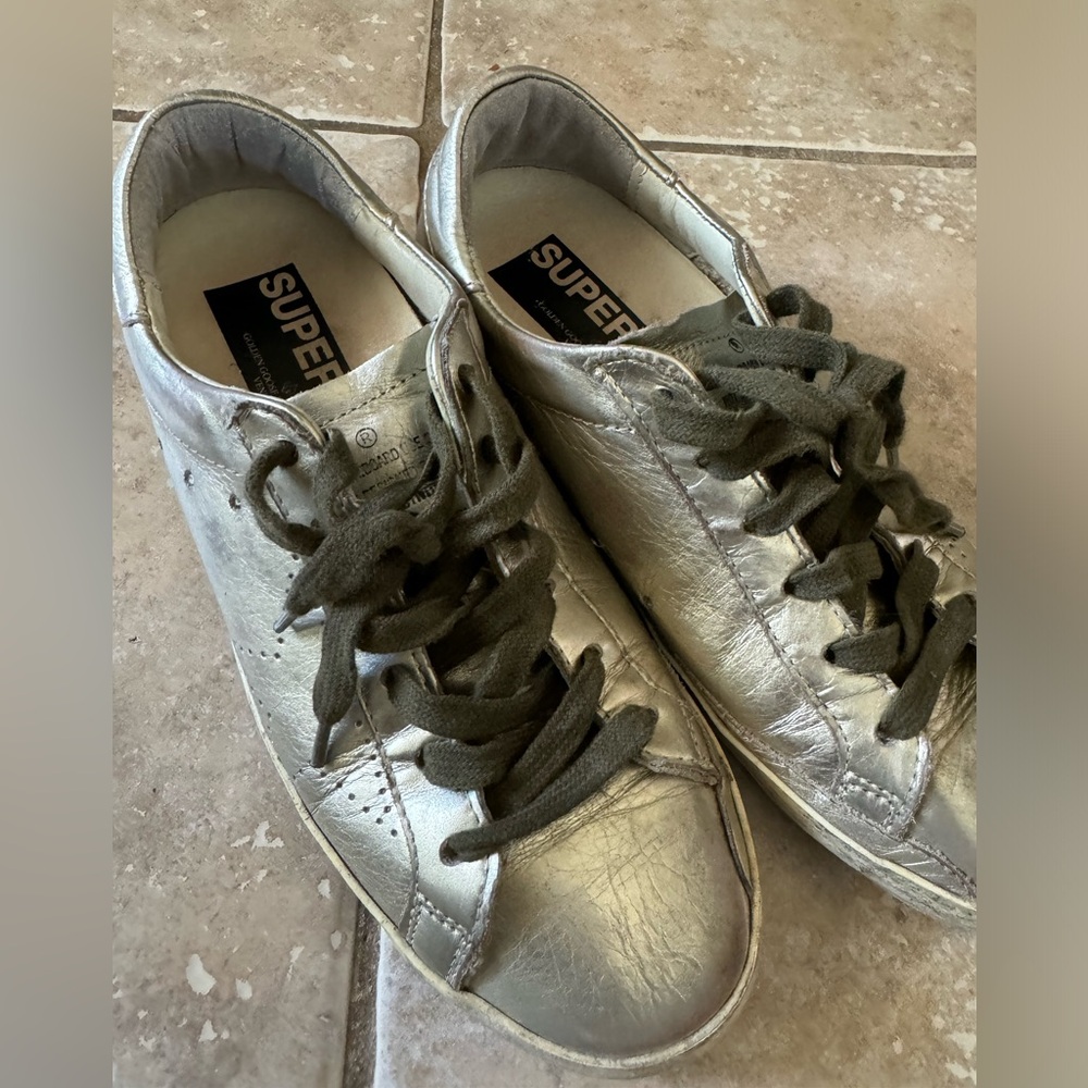 Golden Goose Superstar